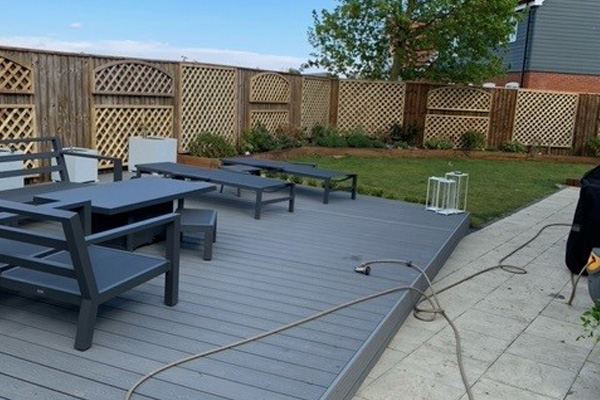 fence with trellis - town and country gardening services